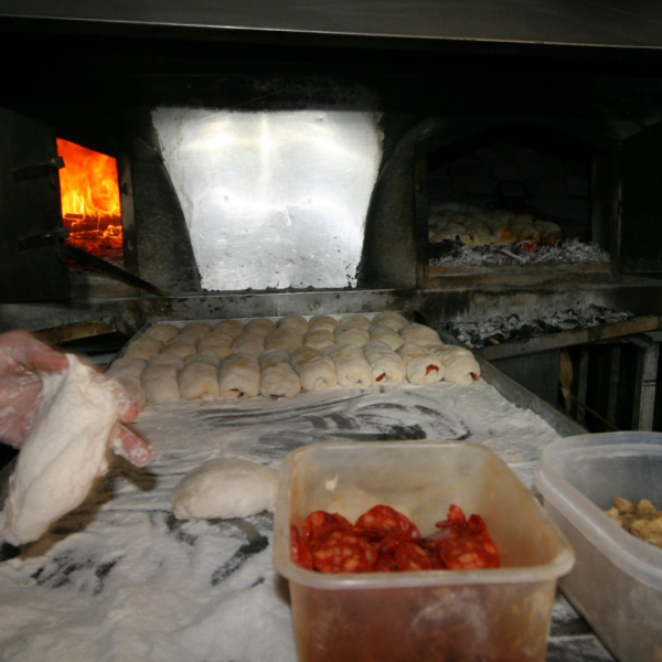 There is Bread with Chorizo ​​and Without photo 4