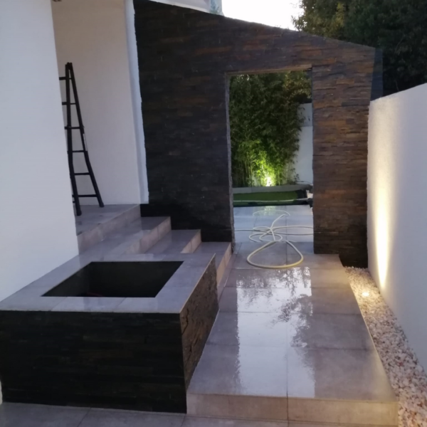 De Sousa Works photo 3