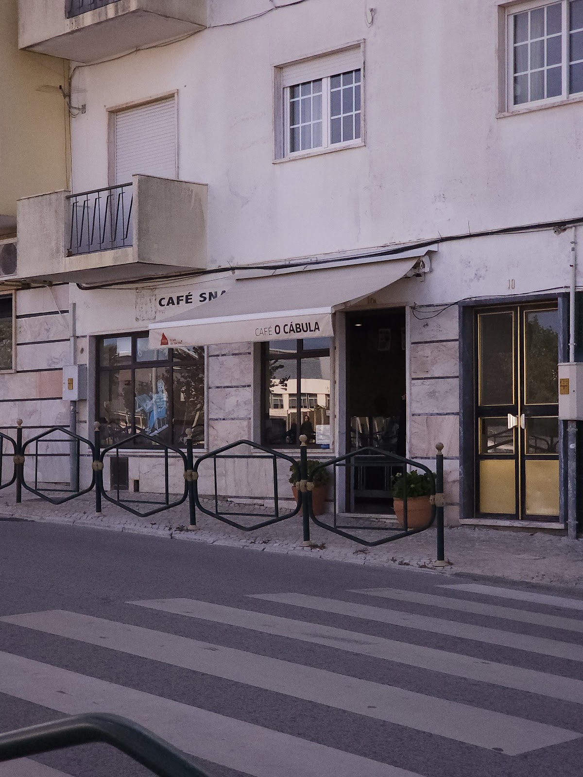 CAFÉ O CÁBULA