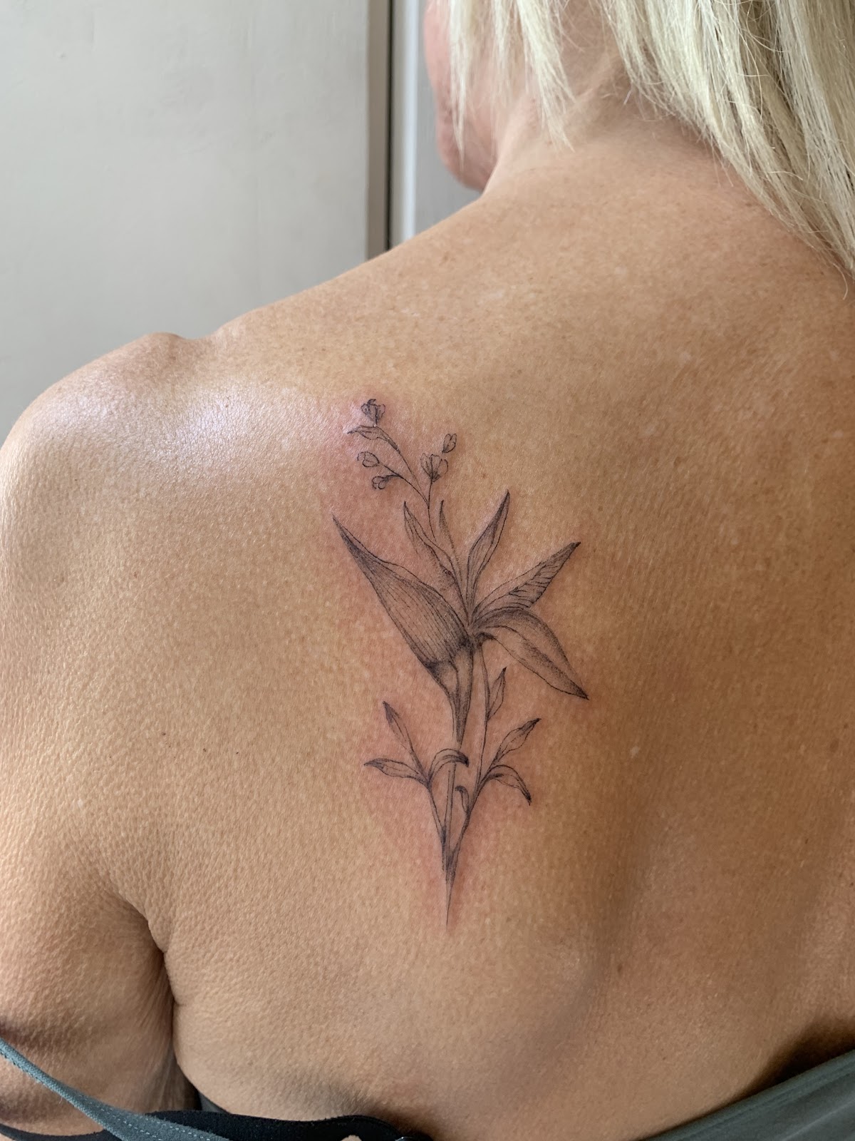 Lari Vasconcelos Tattoo