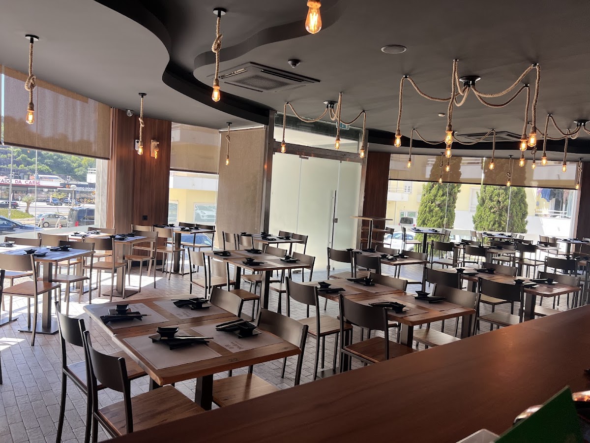 Maiban Sushi Lounge