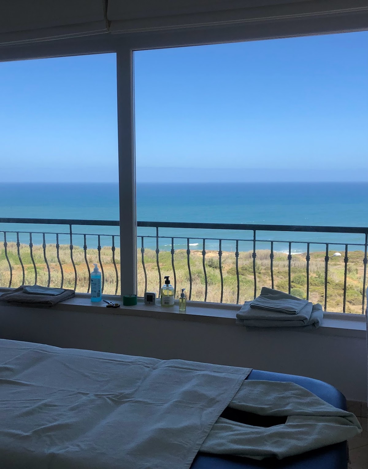 Physio / Surf - Yoga Therapist / Massage Ericeira photo 3