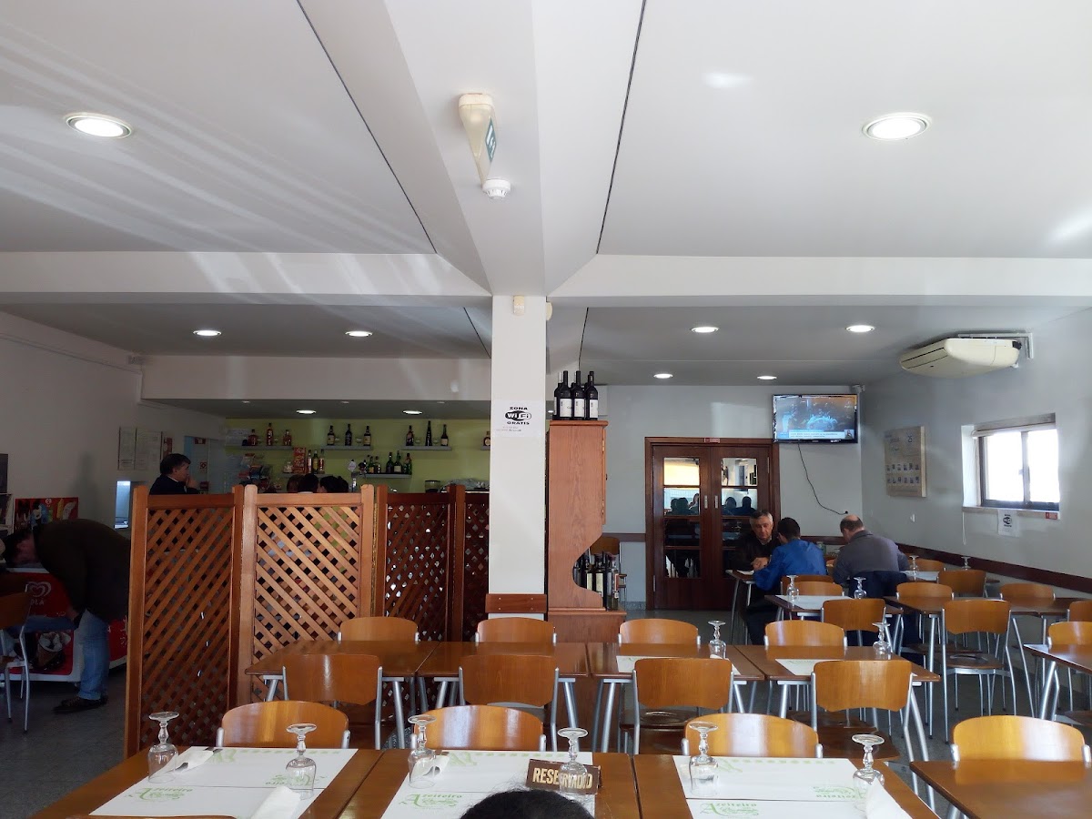 Restaurante O Azeiteiro photo 4