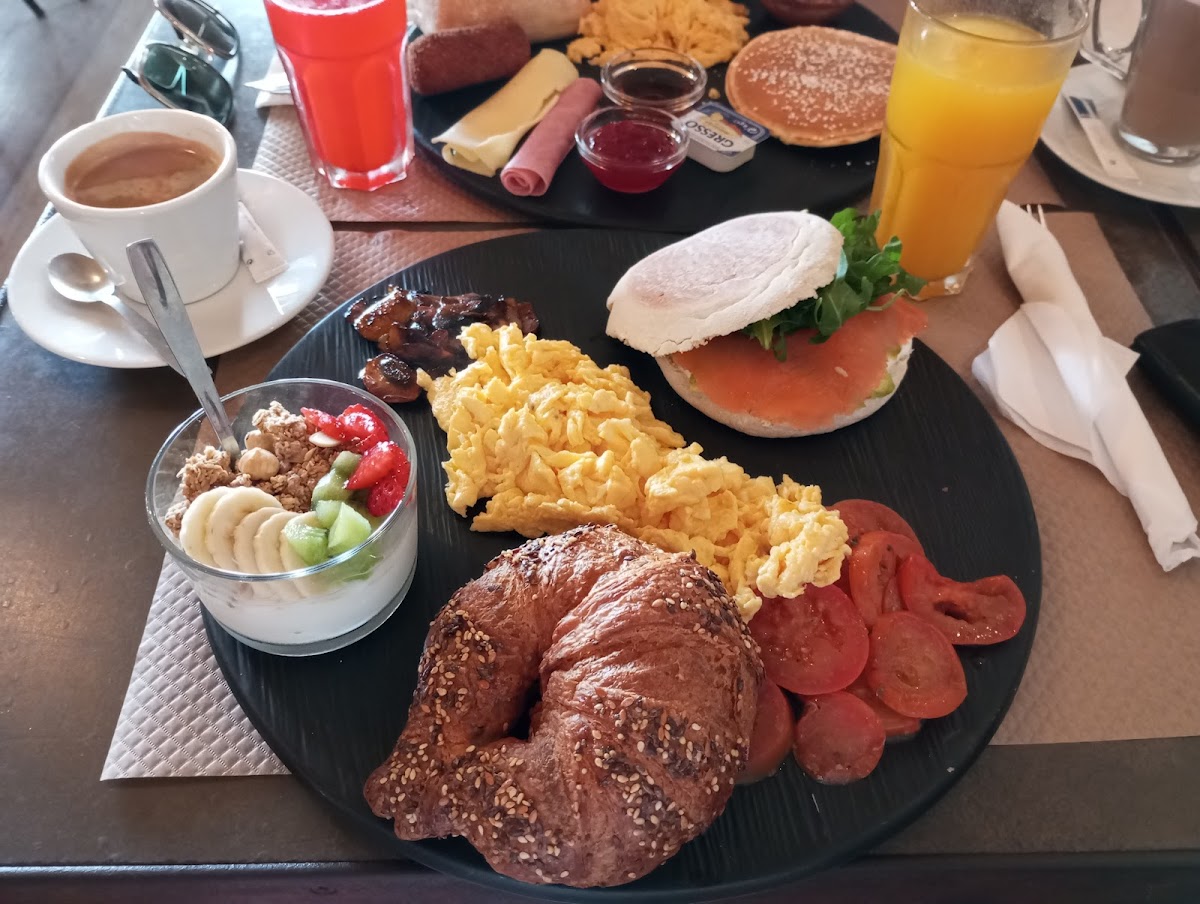Brunch me photo 3