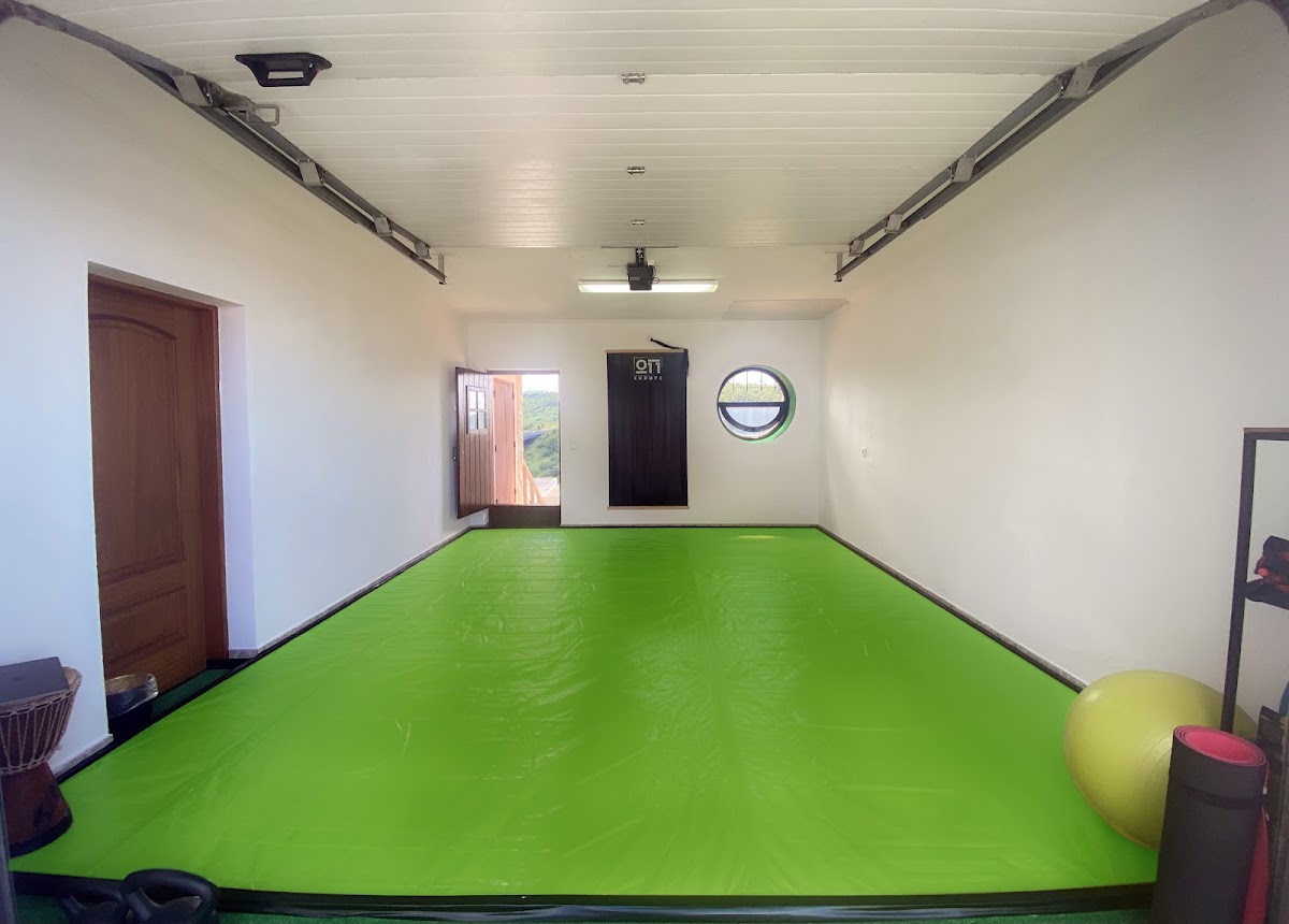011 Private Studio