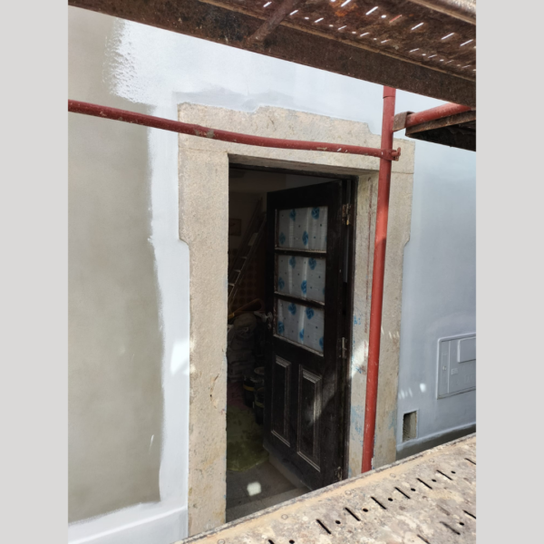 Carlos Sousa – Bricklayer