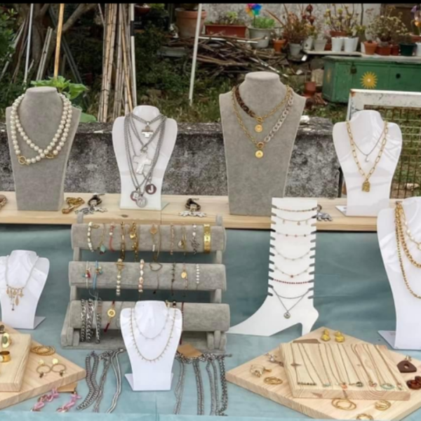Be – Essential Jewelry