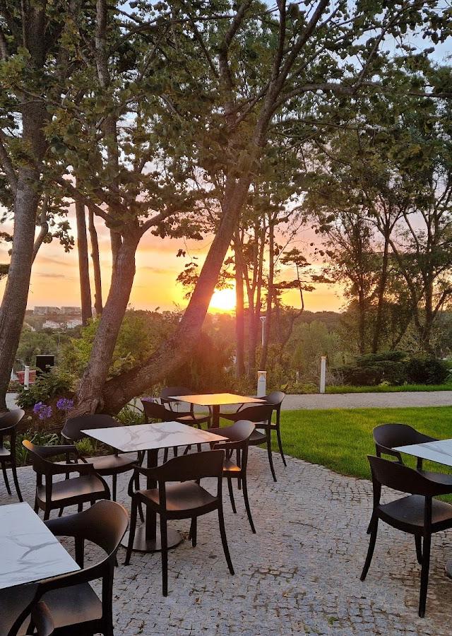 Quinta da Cerca Restaurante & Garden Bar