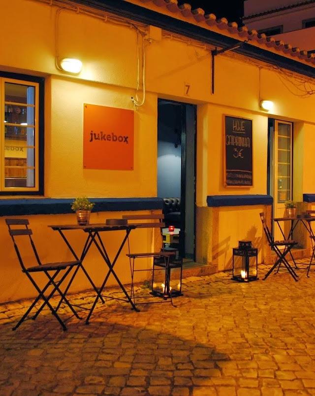 Jukebox Bar