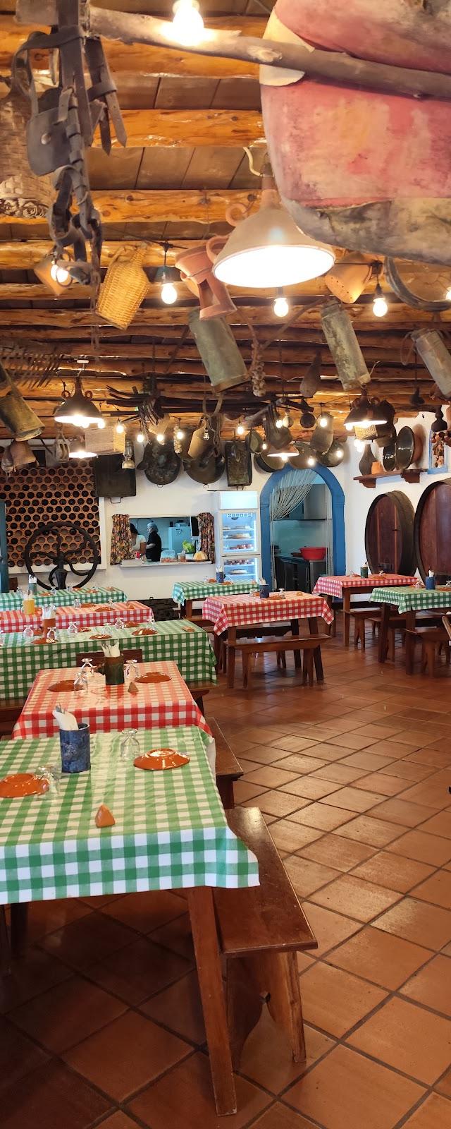 Restaurante Adega - Aldeia José Franco
