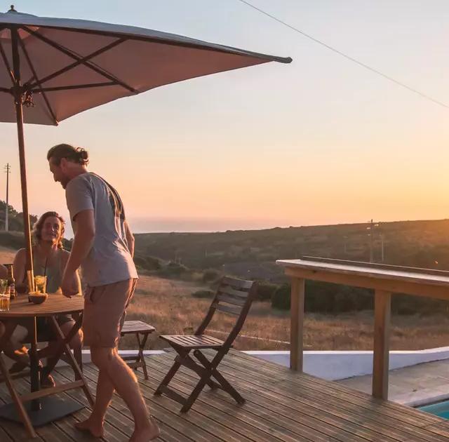 Puresurfcamps - Sunset Surflodge Ericeira
